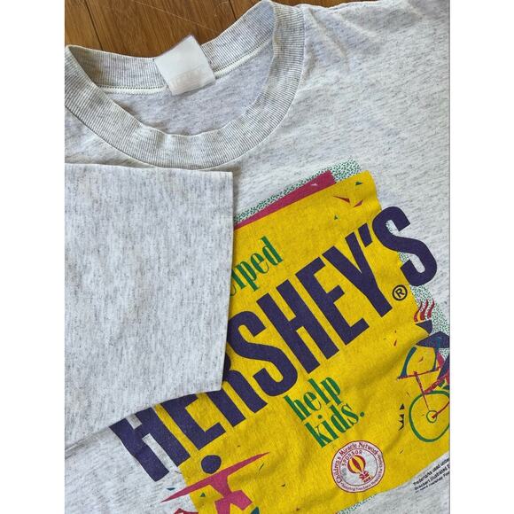 Vintage Single Stitch Tee-Rific 90s Hershey's chocolate I helped  Small - Picture 4 of 8